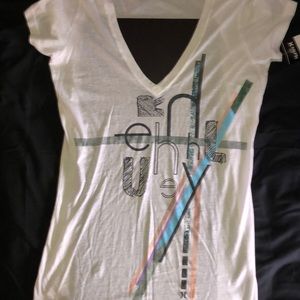 NWT women’s Hurley T-shirt